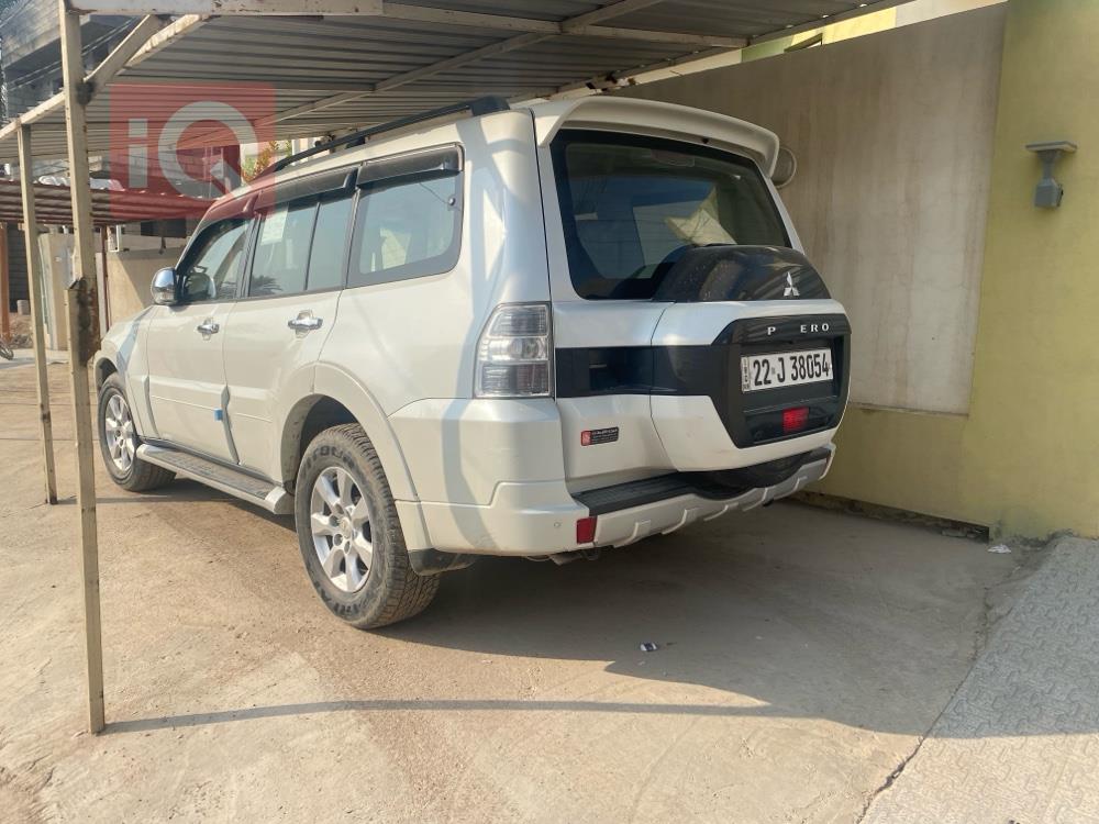 ميتسوبيشي باجيرو